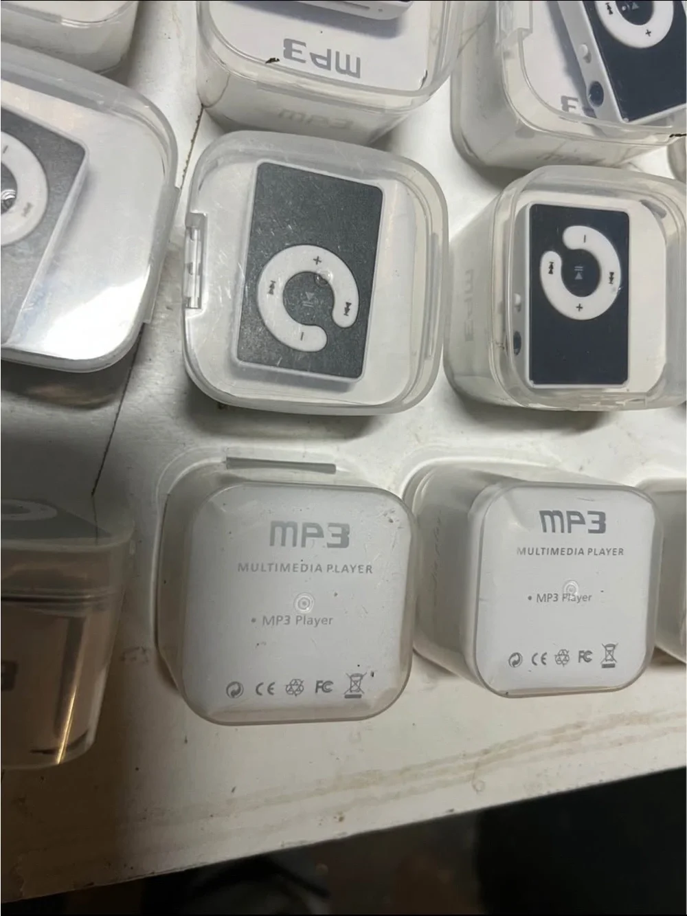 N/A lot white